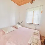 Authentisches Inselhaeuschen *