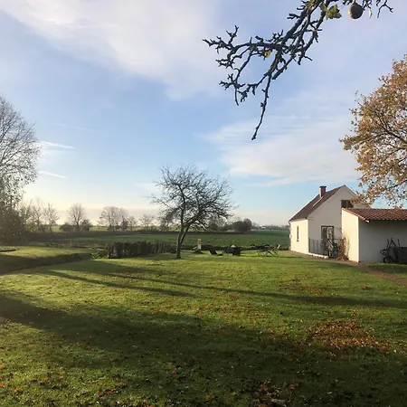 Authentisches Inselhaeuschen Fehmarn